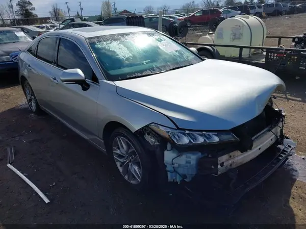 4T1BZ1FB0KU031057 2019 TOYOTA AVALON - Image 1