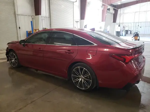 4T1BZ1FB1KU001890 2019 TOYOTA AVALON - Image 2