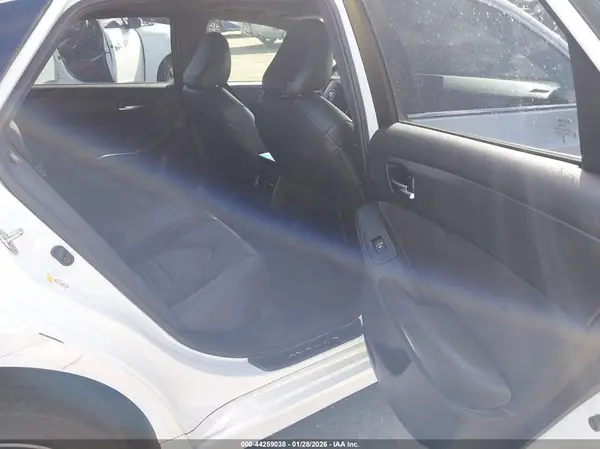 4T1BZ1FB1KU006099 2019 TOYOTA AVALON - Image 8