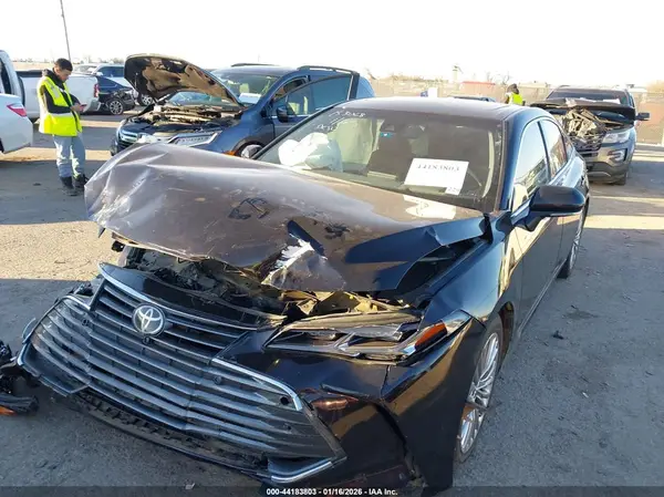 4T1BZ1FB1KU007009 2019 TOYOTA AVALON - Image 2