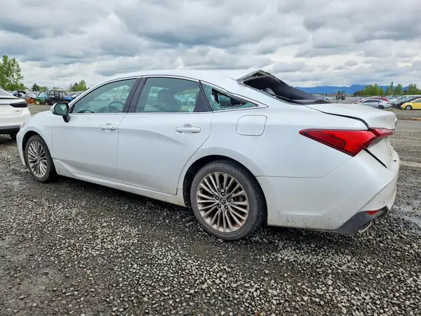 4T1BZ1FB1KU019452 2019 TOYOTA AVALON - Image 2