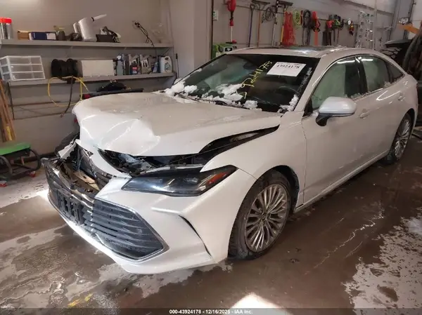 4T1BZ1FB1KU027258 2019 TOYOTA AVALON - Image 2