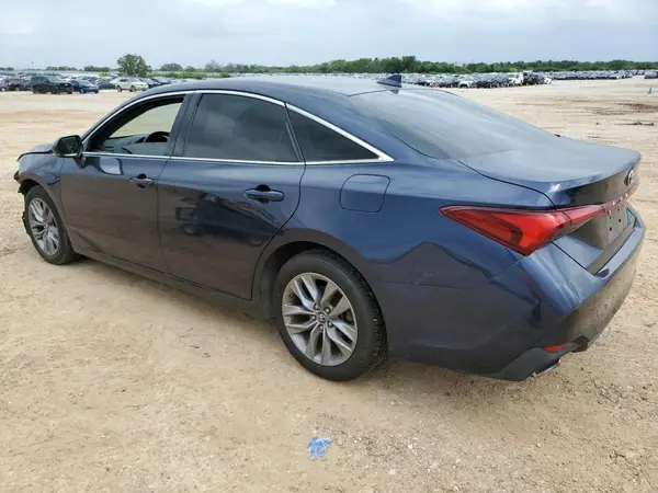 4T1BZ1FB1KU030015 2019 TOYOTA AVALON - Image 2