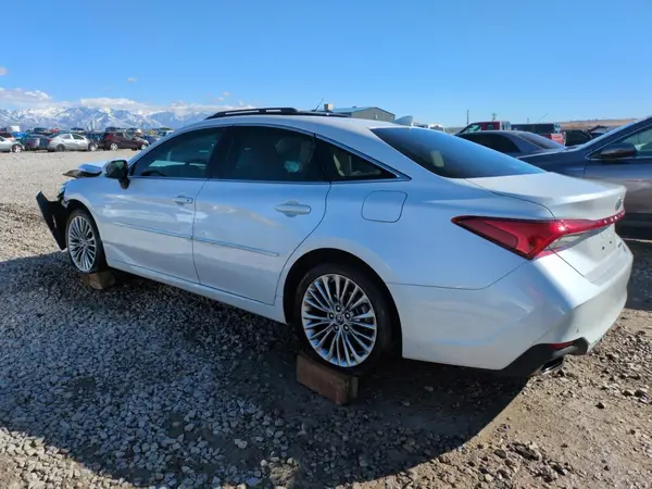 4T1BZ1FB1KU033562 2019 TOYOTA AVALON - Image 2
