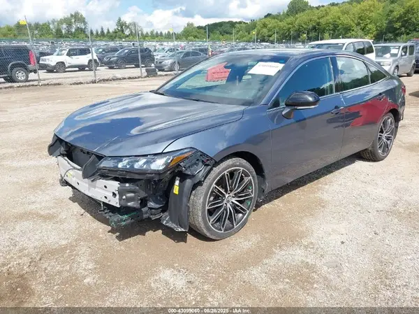 4T1BZ1FB2KU008489 2019 TOYOTA AVALON - Image 2