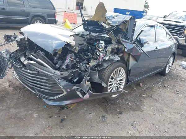 4T1BZ1FB2KU037300 2019 TOYOTA AVALON - Image 2