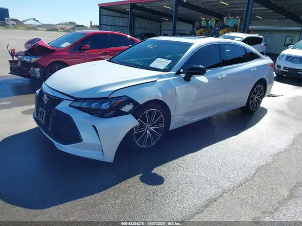 4T1BZ1FB3KU003219 2019 TOYOTA AVALON - Image 2