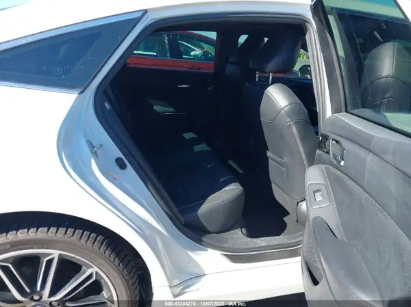 4T1BZ1FB3KU003219 2019 TOYOTA AVALON - Image 8