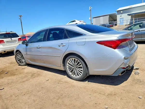 4T1BZ1FB3KU004855 2019 TOYOTA AVALON - Image 2