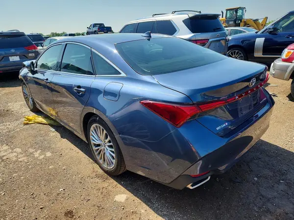 4T1BZ1FB3KU007822 2019 TOYOTA AVALON - Image 2