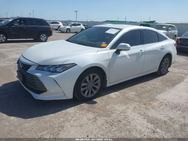4T1BZ1FB3KU032039 2019 TOYOTA AVALON - Image 2