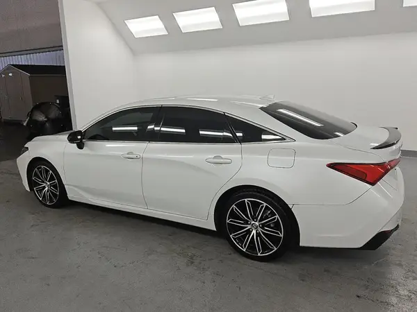 4T1BZ1FB3KU035507 2019 TOYOTA AVALON - Image 2