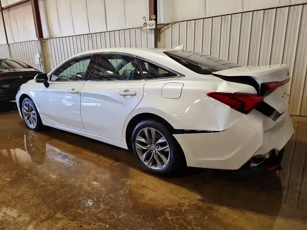 4T1BZ1FB4KU038027 2019 TOYOTA AVALON - Image 2