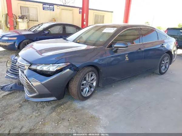 4T1BZ1FB5KU027389 2019 TOYOTA AVALON - Image 2