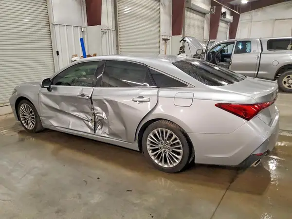 4T1BZ1FB5KU031345 2019 TOYOTA AVALON - Image 2