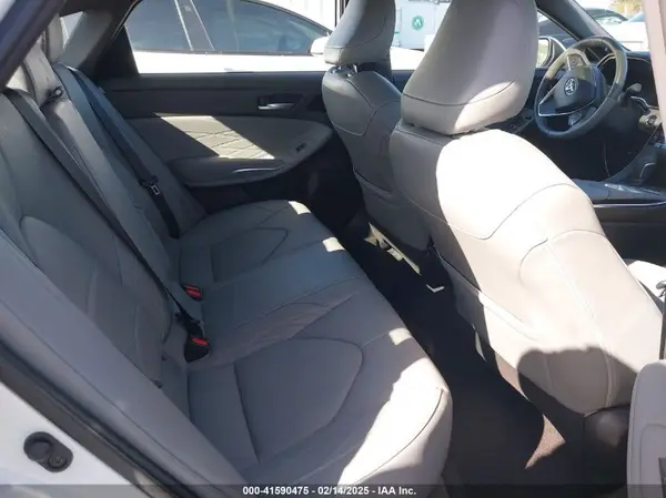 4T1BZ1FB5KU032141 2019 TOYOTA AVALON - Image 8