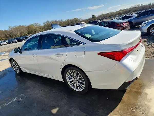 4T1BZ1FB5KU033872 2019 TOYOTA AVALON - Image 2