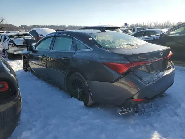 4T1BZ1FB6KU005563 2019 TOYOTA AVALON - Image 2