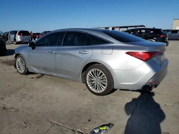 4T1BZ1FB6KU016983 2019 TOYOTA AVALON - Image 2