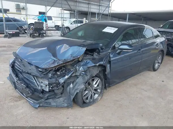 4T1BZ1FB7KU032173 2019 TOYOTA AVALON - Image 2