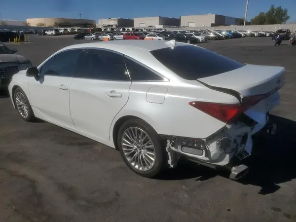 4T1BZ1FB8KU002275 2019 TOYOTA AVALON - Image 2