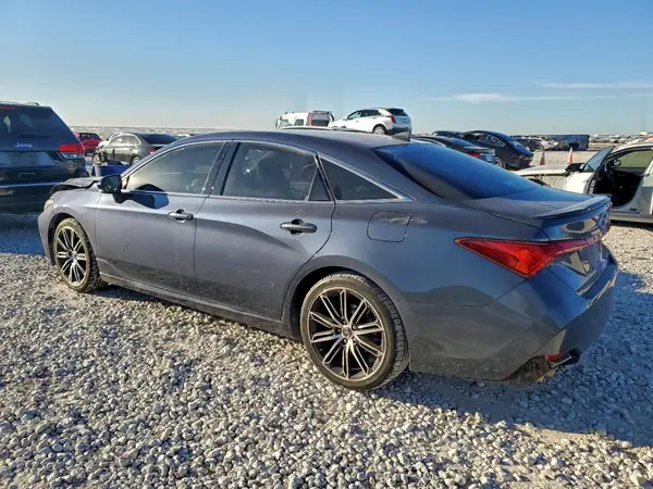 4T1BZ1FB8KU004768 2019 TOYOTA AVALON - Image 2