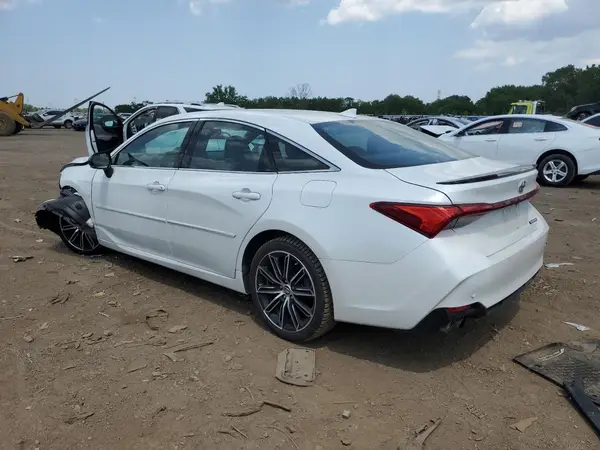 4T1BZ1FB8KU012269 2019 TOYOTA AVALON - Image 2