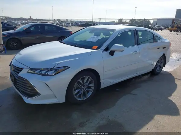 4T1BZ1FB8KU021036 2019 TOYOTA AVALON - Image 2