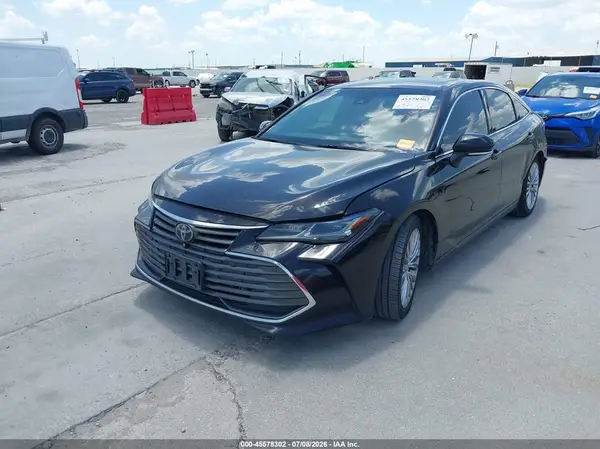 4T1BZ1FB8KU030738 2019 TOYOTA AVALON - Image 2