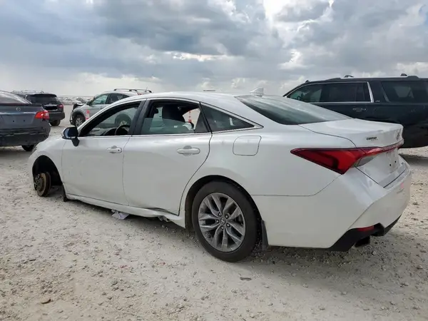 4T1BZ1FB8KU031128 2019 TOYOTA AVALON - Image 2