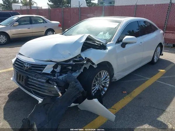 4T1BZ1FB9KU004004 2019 TOYOTA AVALON - Image 2