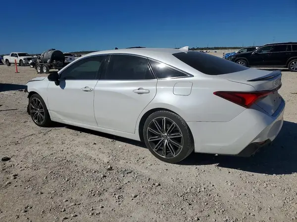 4T1BZ1FB9KU024561 2019 TOYOTA AVALON - Image 2
