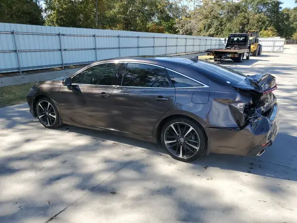 4T1BZ1FB9KU028044 2019 TOYOTA AVALON - Image 2