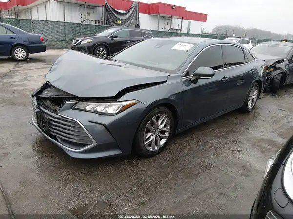 4T1BZ1FB9KU031705 2019 TOYOTA AVALON - Image 2