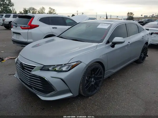 4T1BZ1FBXKU006666 2019 TOYOTA AVALON - Image 2
