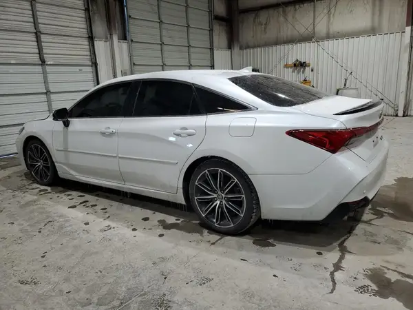 4T1BZ1FBXKU008322 2019 TOYOTA AVALON - Image 2