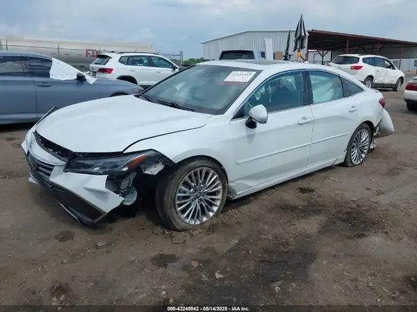 4T1BZ1FBXKU012242 2019 TOYOTA AVALON - Image 2