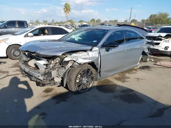 4T1BZ1FBXKU032605 2019 TOYOTA AVALON - Image 2