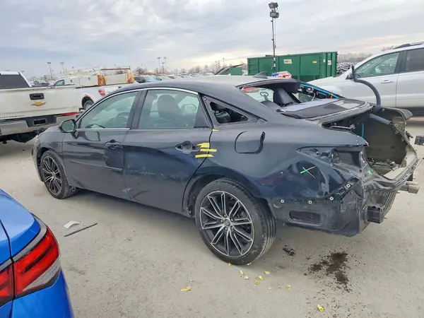 4T1BZ1FBXKU035794 2019 TOYOTA AVALON - Image 2
