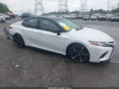 4T1BZ1HK0JU008812 2018 TOYOTA CAMRY