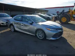 4T1BZ1HK0JU009197 2018 TOYOTA CAMRY