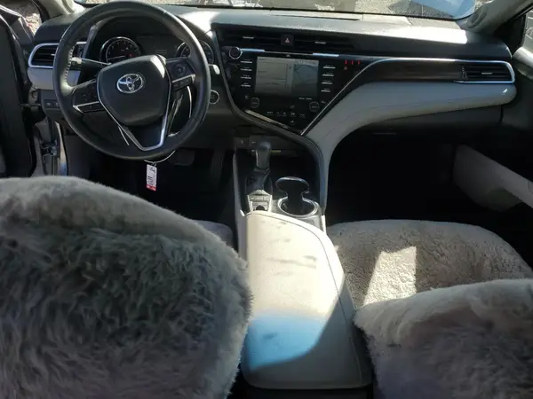 4T1BZ1HK0JU012147 2018 TOYOTA CAMRY - Image 8