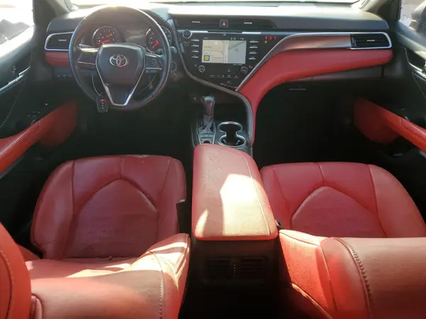 4T1BZ1HK0JU016229 2018 TOYOTA CAMRY - Image 8