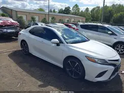 4T1BZ1HK0JU020412 2018 TOYOTA CAMRY