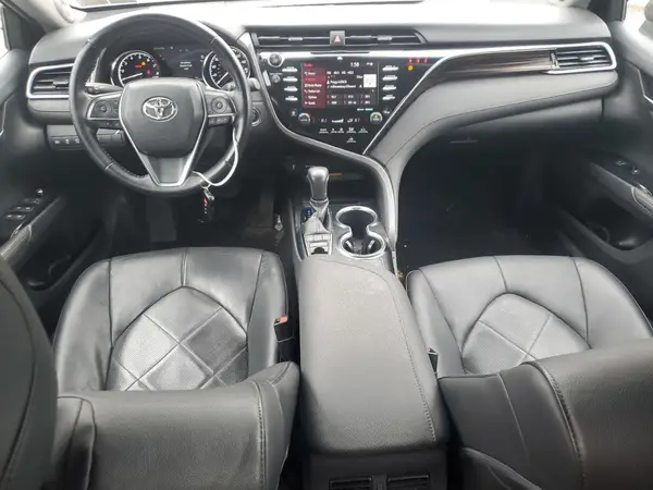 4T1BZ1HK0JU500949 2018 TOYOTA CAMRY - Image 8