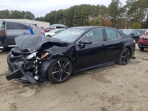 4T1BZ1HK0JU502135 2018 TOYOTA CAMRY - Image 1