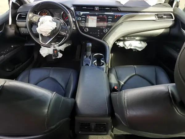 4T1BZ1HK0KU028933 2019 TOYOTA CAMRY - Image 8