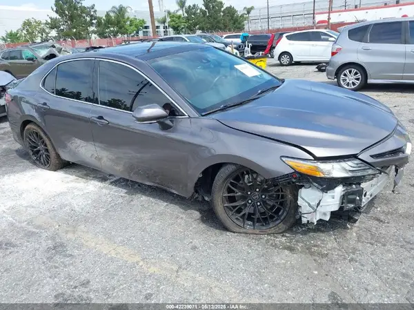 4T1BZ1HK0KU509197 2019 TOYOTA CAMRY - Image 1