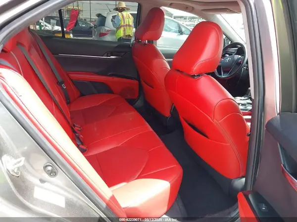 4T1BZ1HK0KU509197 2019 TOYOTA CAMRY - Image 8