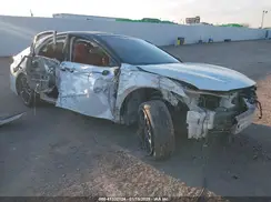 4T1BZ1HK1JU011864 2018 TOYOTA CAMRY